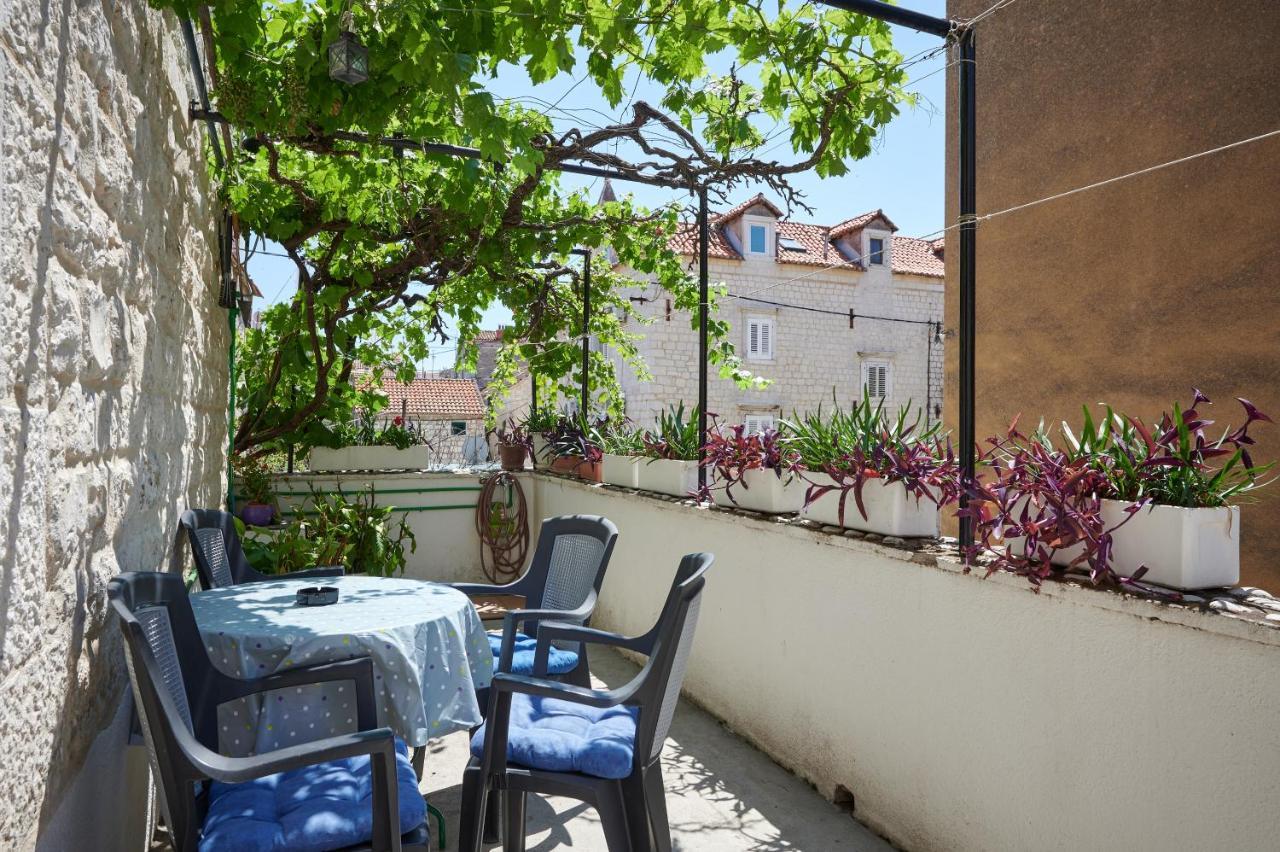 Rooms Antonio Trogir Bagian luar foto