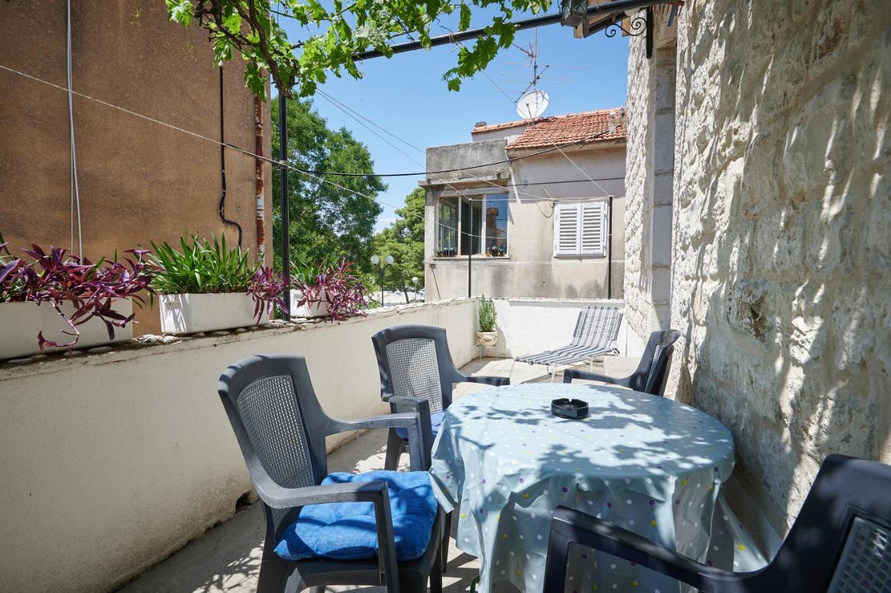 Rooms Antonio Trogir Bagian luar foto