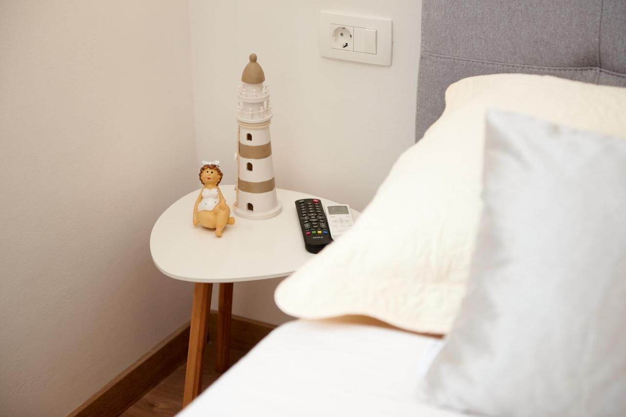 Rooms Antonio Trogir Bagian luar foto