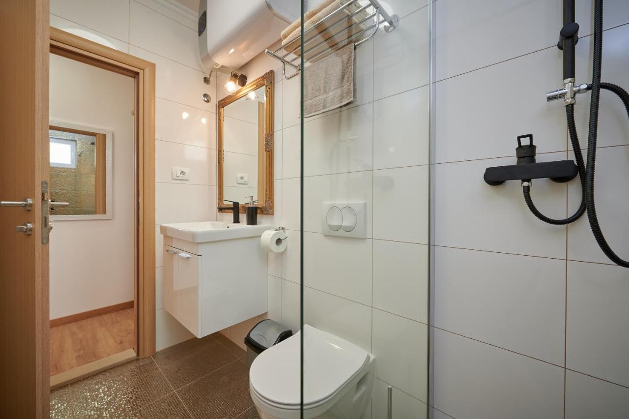 Rooms Antonio Trogir Bagian luar foto